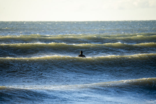 Main image Between The Lines