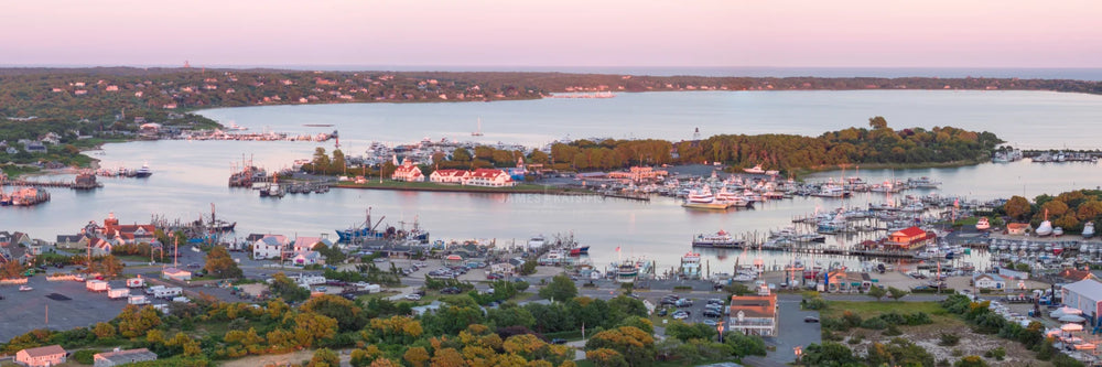 Harbor Light Pano