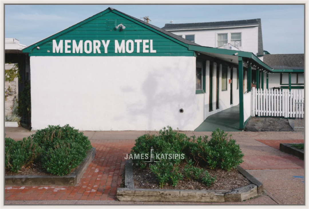 Main image Memory Motel Summer