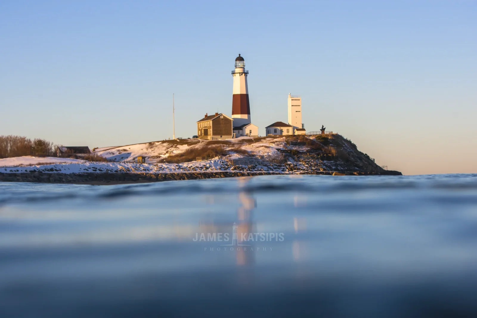 Main image Reflection