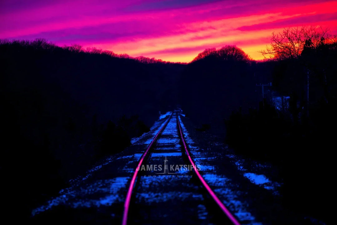 Main image Tracks