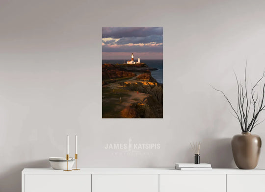 20 x 30″, HD Metal Print Waiting